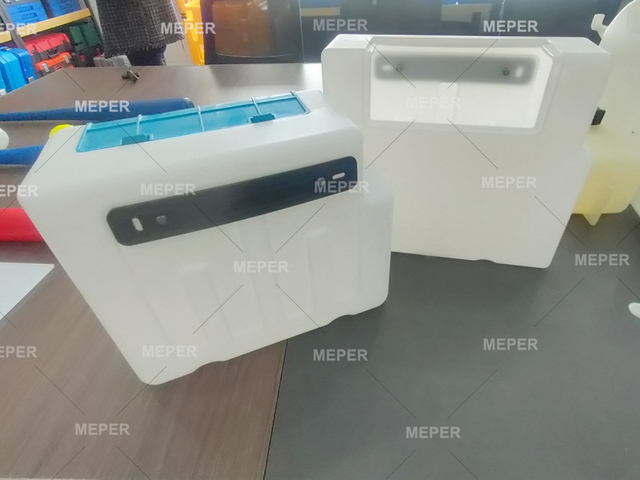 Plastic toilet water tank container