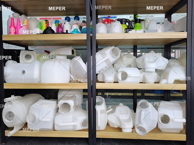 Plastic blow products factory manufacturer