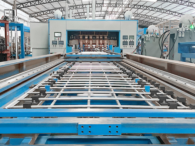 Fully Automatic Bitumen Cage Welding Machine for 5x16 Grid Pattern with Auto Bending System