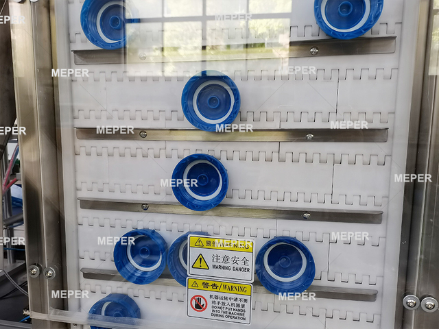 MEPER Automatic Plastic Bottle Screw Capping Machine Sealing Machine