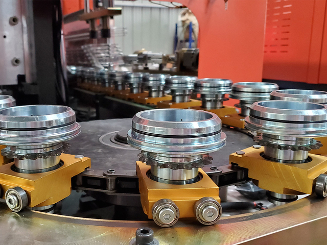 MEPER Stretch Blow Molding Machine For Pet Mineral Water Bottles 360ml 750ml 1150ml